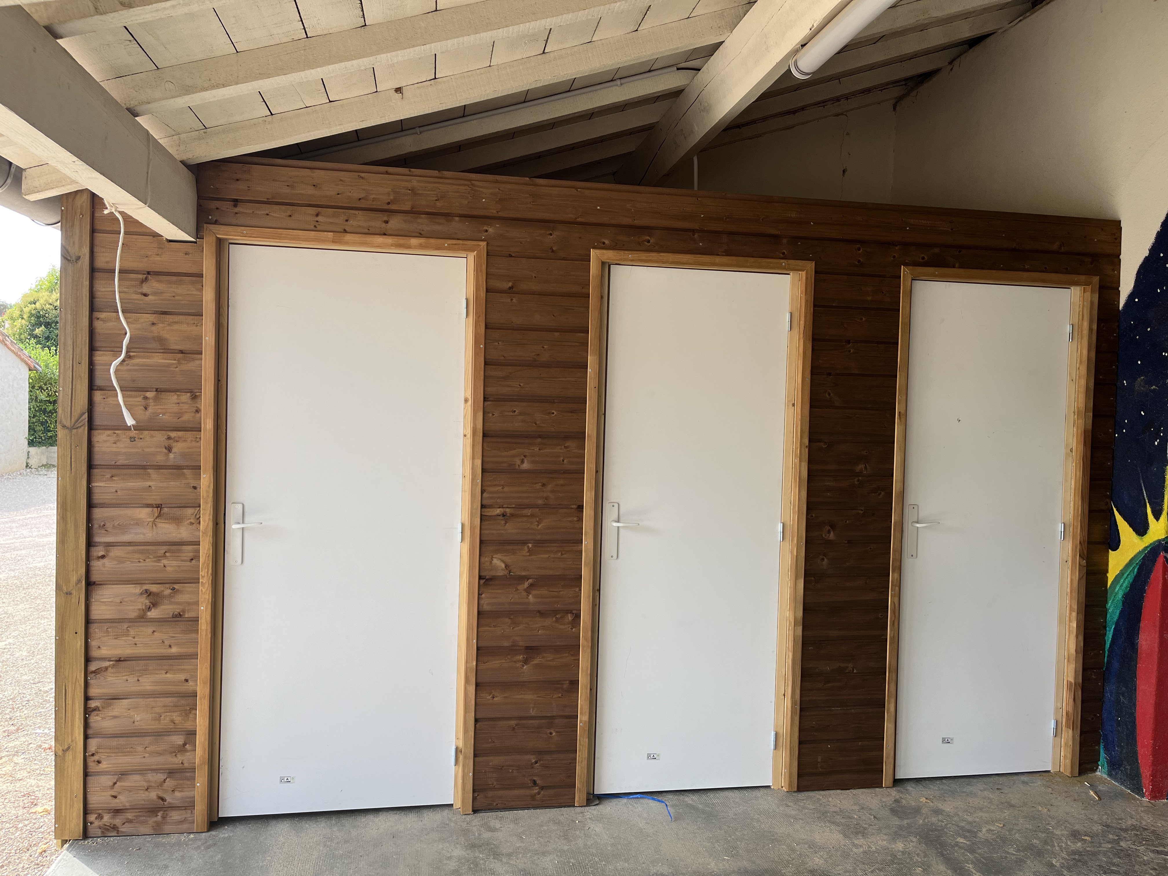 R&eacute;novation des sanitaires / toilettes de l'&eacute;cole